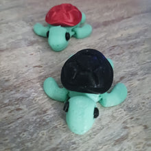 Load image into Gallery viewer, Flexi Tiny Turtle, Desk top