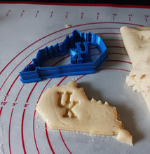 Load image into Gallery viewer, 3D Kentucky Cookie Cutter and Stamp, University of KY