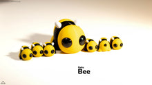 Load image into Gallery viewer, Flexi Honey Bee, Articulated 3D Print
